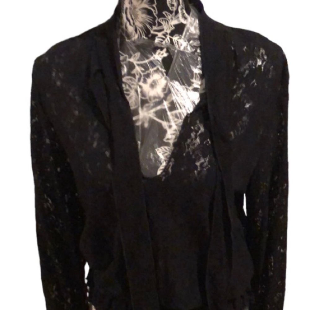Simply Irrestible large black lace top long sleeve tie @ neck banded hem
